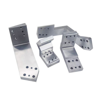 Prezzo buono Macchinari CNC a base di fibre di carbonio Parti di lavoro in metallo Macchinari CNC di precisione in linea