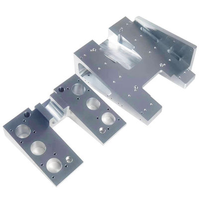 Prezzo buono Quick Turn Aluminum CNC Machining Precision and Deburring in One Process in linea