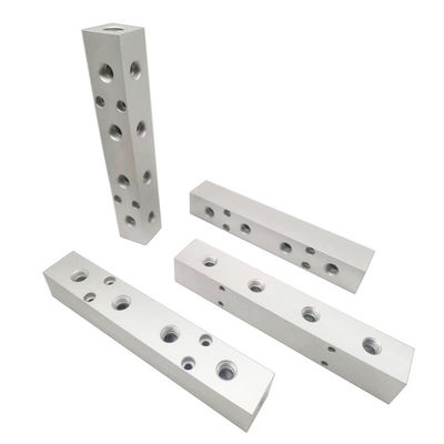 Buon prezzo 5 Assi Fresatura CNC Prodotto di lavorazione ottone Acciaio inossidabile Parti metalliche Precisione in linea