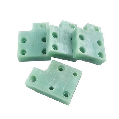 Buon prezzo Servizi di lavorazione a CNC di fibre di carbonio in linea